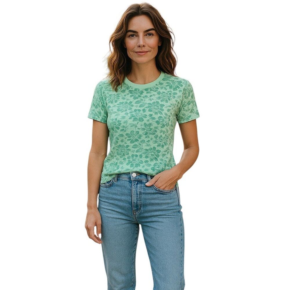 kiko Blouse Women's Size M Green ,55 polyester and 4 cotton  Round Neck